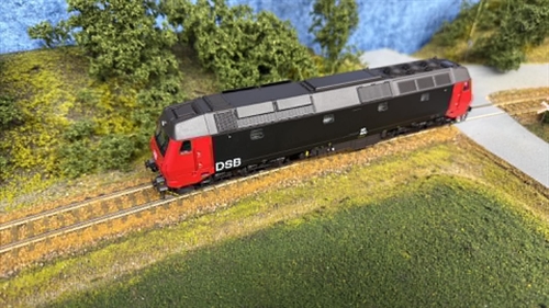 McK 0127DCS ME 1504 Rot/Schwarz, 1986–2002, DC mit Sound