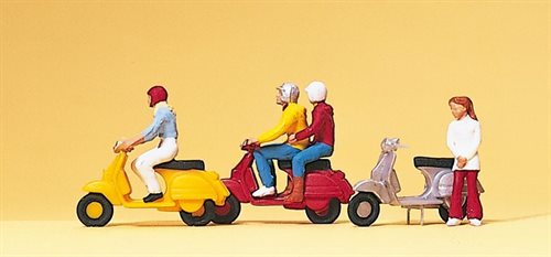Preiser 10128 Vespa-Rollerfahrer H0