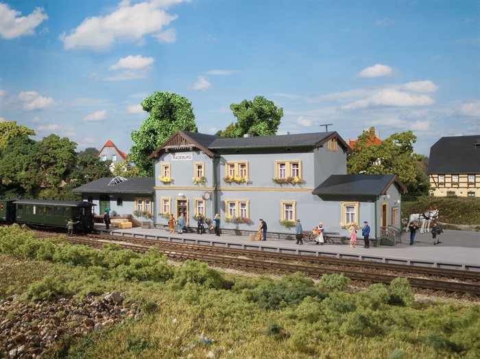 Auhagen 11329 Bahnhof Radeburg, H0