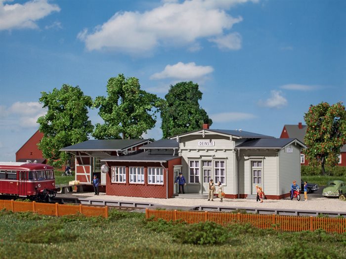Auhagen 11448 Bahnhof Deinste, H0