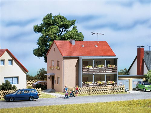 Auhagen 12236 Mehrfamilienhaus, H0