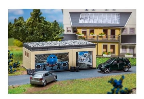 Faller 130621 Doppelgarage mit Antriebsteilen, H0