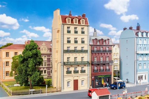 Faller 130712 Stadthaus, sechsgeschossig, Ep III, H0