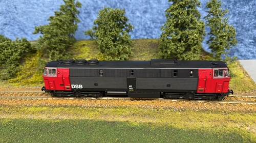 McK 5312ACS DSB MZ 1412, Rot/Schwarz, AC SOUND