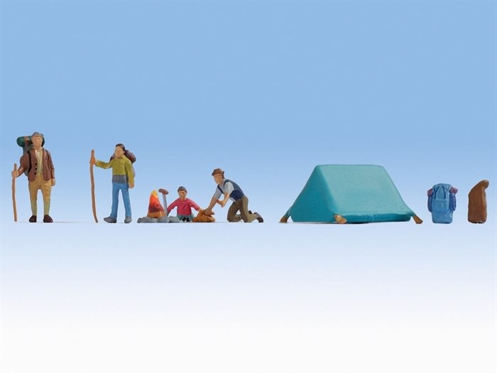 Noch 15876 Camping, vier Figuren mit Zubehör, H0