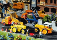 Faller 180684 Straßenwalze mit Motor, H0