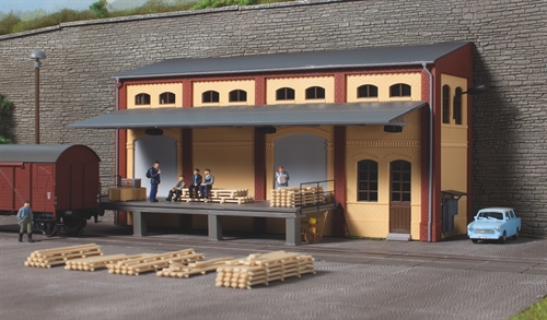 Auhagen 11436 Lagerhalle, Halbrelief, H0