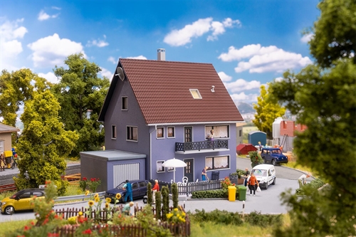 Faller 191837 Zweifamilienhaus, H0