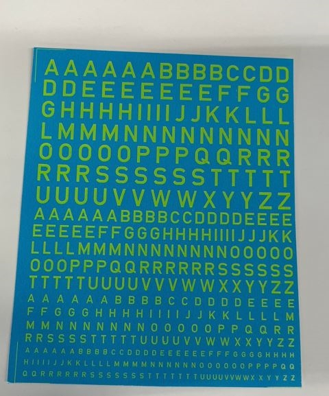 DMC Aufkleber B22 Buchstaben, verschiedene Größen, grün fluoreszierend