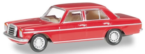 Herpa 024785-003 Mercedes 240 D/8, rot, H0
