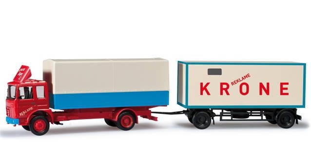 Herpa 303224 MAN F 8 Planenauflieger mit Kofferanhänger „Circus Krone“
