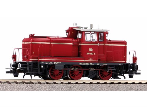 Piko 55907 Diesellokomotive BR 260, rot, mit Sound und Elektrokupplungen Wechselstrom.