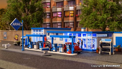 Kibri 38541 Aral-Tankstelle, H0