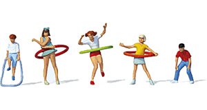 Preiser 10767 Spielende Kinder, fünf Figuren, H0