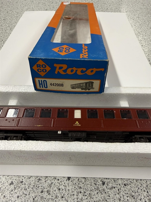 Roco 44200B Personenwagen Co 2745 (gebraucht)