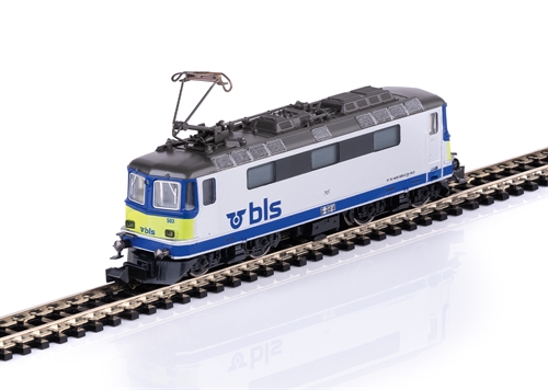 Minitrix 16884 Elektrolokomotive Re 420 der BLS, mit Sound und Führerstandsbeleuchtung, Spur N