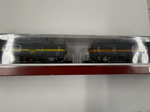 Pullmann 36520 Doppelwagen-Set mit Eva- und BP-Gas-Kesselwagen (gebraucht)