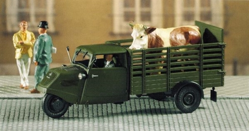 Hübner/Märklin 7004 Tempo Hanseat mit Kuh und Fahrer 1/32