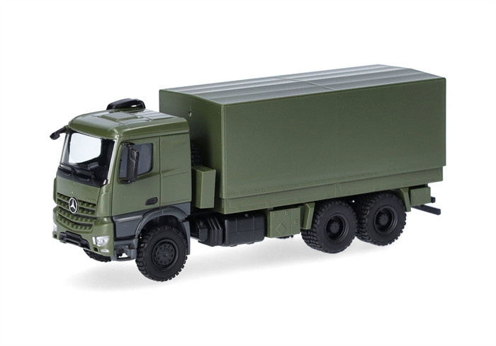 Herpa 747165 Mercedes-Benz Arocs 6x6 Pritsche/Flugzeug, undekoriert, H0