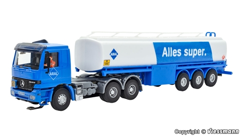 Viessmann 8033 MB ACTROS 3-Achs-Vorderfahrzeug mit ARAL-Tankauflieger, Basis-Funktionsmodell