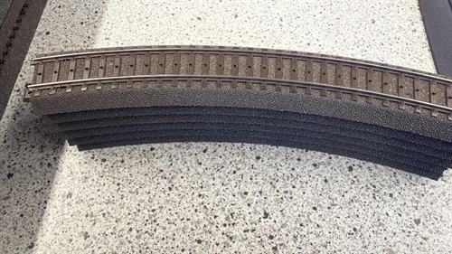 Märklin 24230 Gebogenes Gleis, R2 Preis pro Stück (GEBRAUCHT)