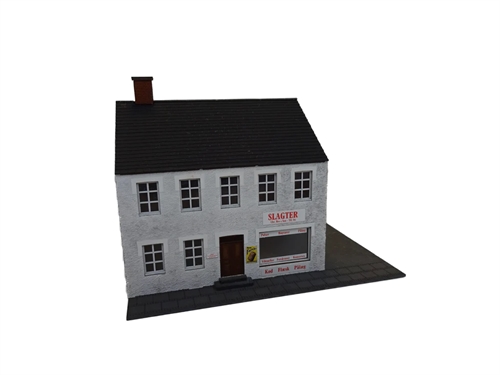 Hobbytrade 87204 Zweistöckiges Stadthaus mit Metzgerei, H0