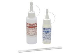 Tamiya 87136 Klares Epoxidharz (150 g)