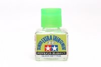 TAMIYA 87182 Extra dünnflüssiger Kleber - schnellhärtend (40 ml)