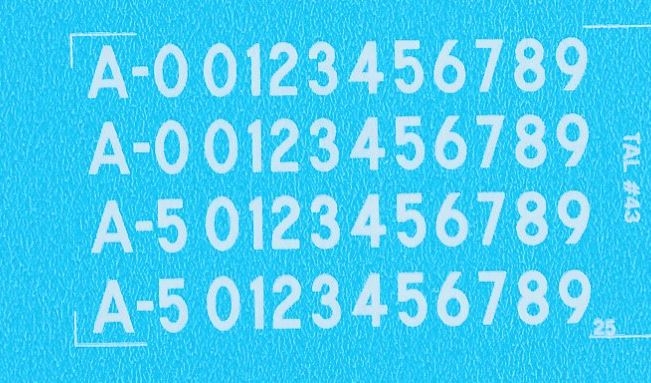 DMC Aufkleber 43H RDAF Buchstaben und Zahlen - weiße Aufkleber, 4,5 mm hoch