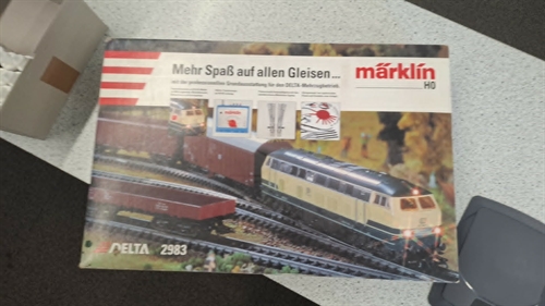 Märklin 2983 Gleise und Wagen (GEBRAUCHT)