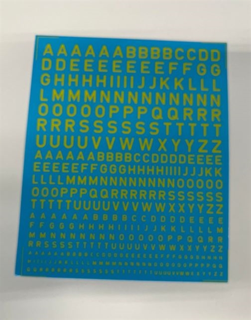 DMC Aufkleber B16 Buchstaben, verschiedene Größen, gelb