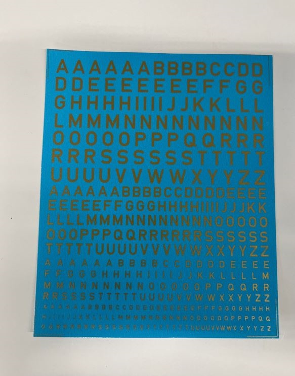 DMC Aufkleber B18 Buchstaben, gemischte Größen, Gold