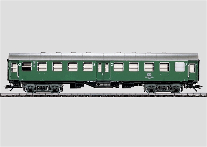 Märklin 4132 Personenwagen, umgebauter Wagen Bauart 514. 2. Klasse. DB, Folge IV