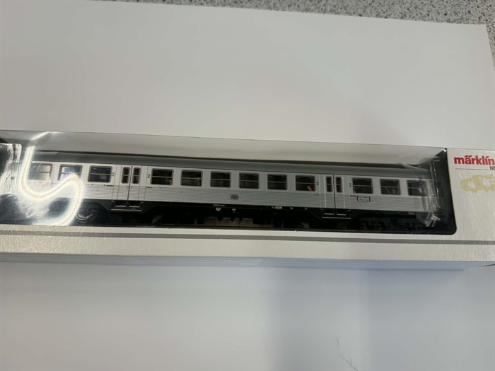 Märklin 43810 „Silberling“-Personenwagen 1./2. Klasse (gebraucht)
