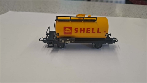 Märklin 4502 Kesselwagen Shell (GEBRAUCHT)