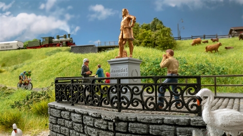 Noch 14835 Statuen, 4 Stück, (Johannes Gutenberg, Piet, Friedrich der Große, Georg Friedrich Händel), H0